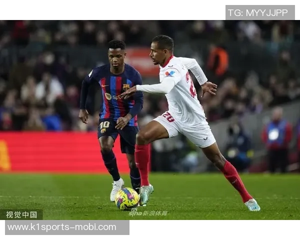 拉菲尼亚在社交媒体上向阿尔巴致敬表达曾共战的荣幸与感激之情